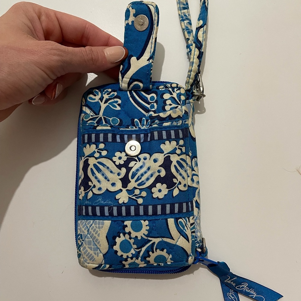 Vera Bradley small clutch wallet